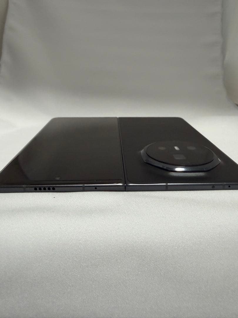 HONOR Magic V3 本体