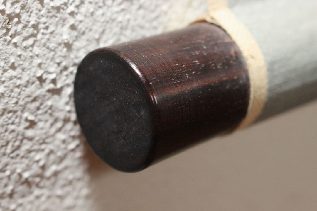 No5755 掛軸　加藤英舟　柳燕之図　絹本着色　合箱　日本画　花鳥　送料無料