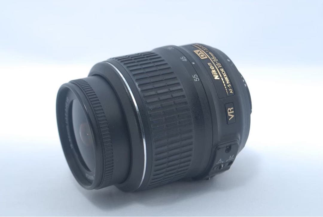 ショット数少なめ☆美品 Nikon D3200 初心者おすすめ 手ぶれ補正レンズ