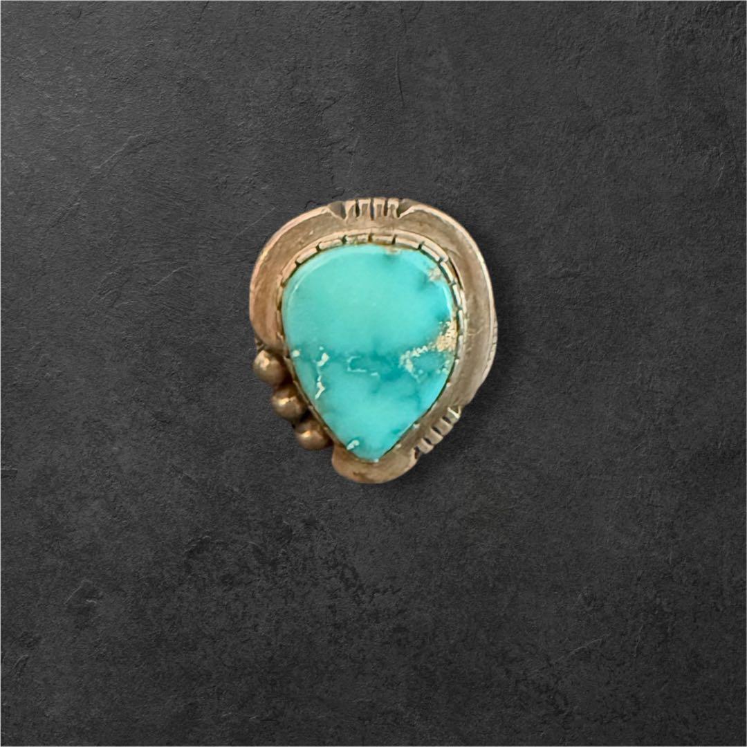 【極希少】大粒 ターコイズ シルバーリング 刻印有ナバホ インディアンジュエリー