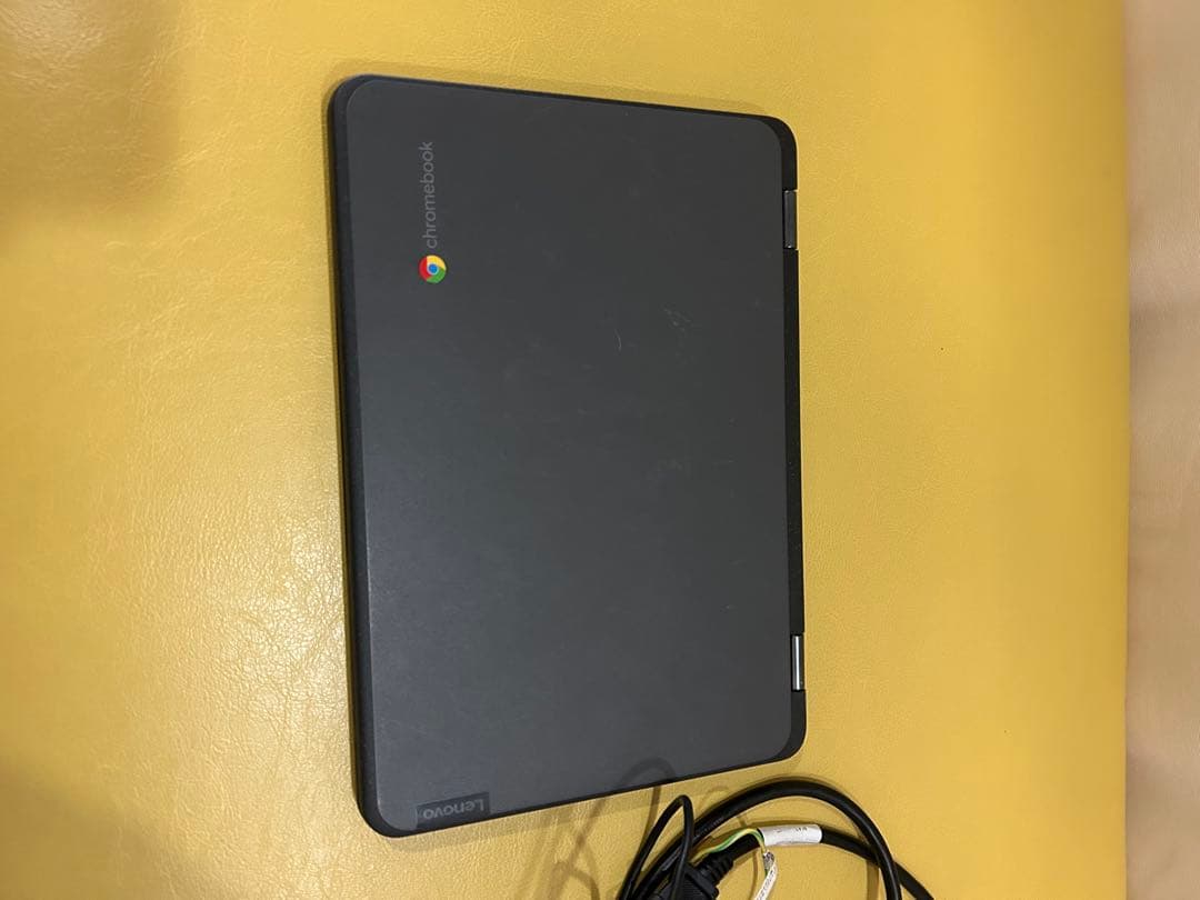 Lenovo 300e Chromebook Gen 3 本体　ケーブル付き