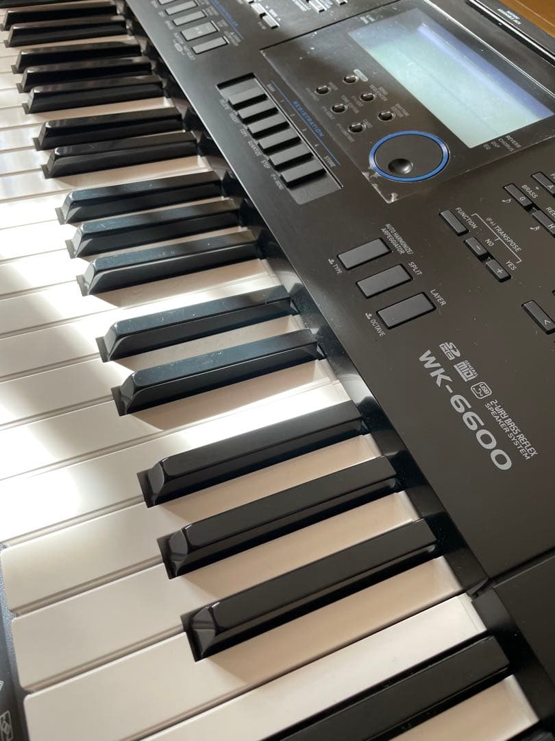 CASIO WK-6600 76鍵盤 電子キーボード 譜面台・ACアダプター付