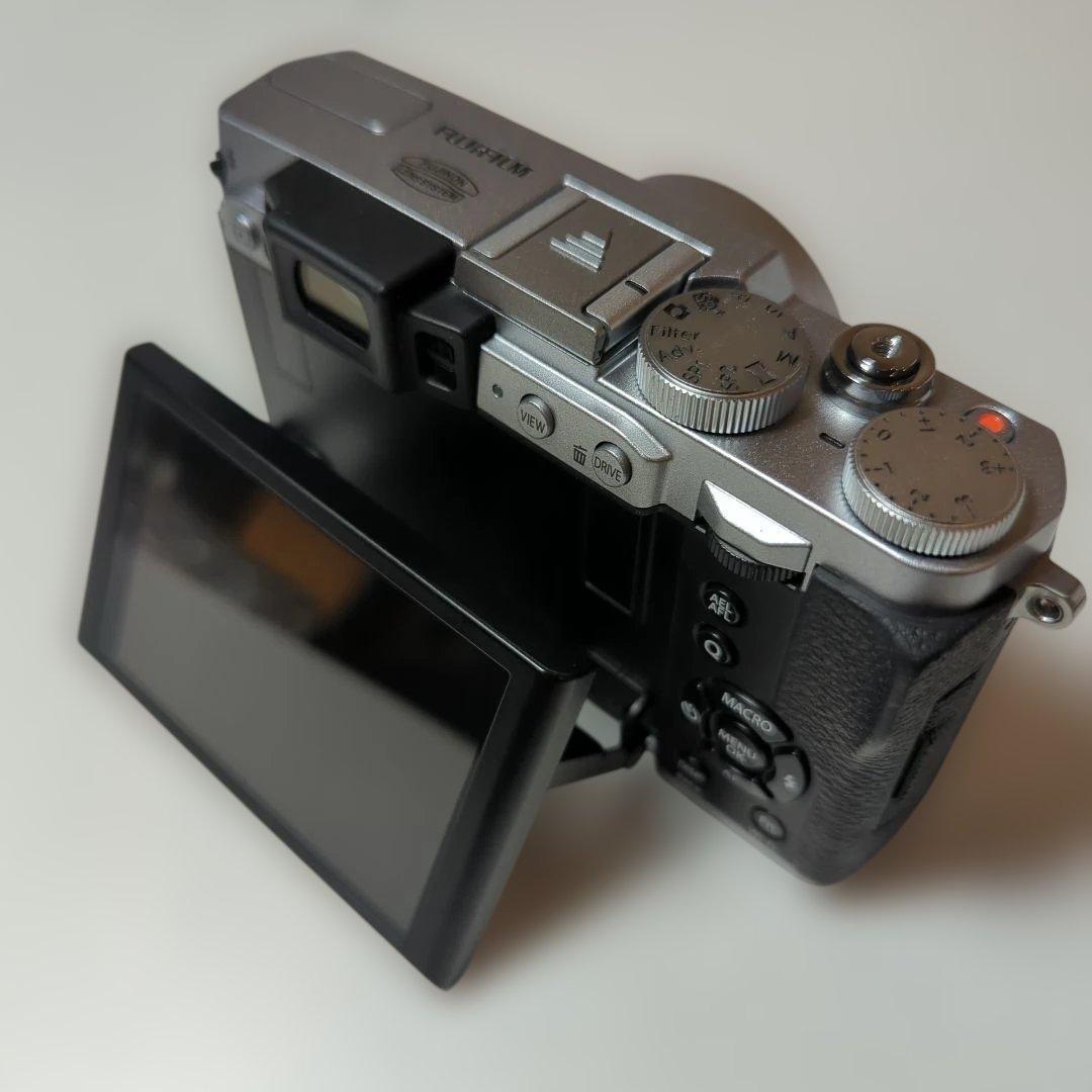 美品♪　Fujifilm X30 フジフイルム　コンパクトデジタルカメラ