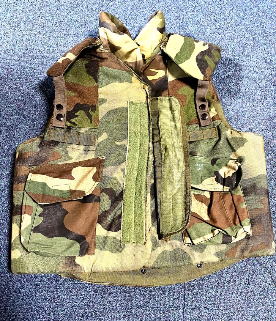 米軍実物 放出品 BDU迷彩 PASGT ボディーアーマー　Mサイズ