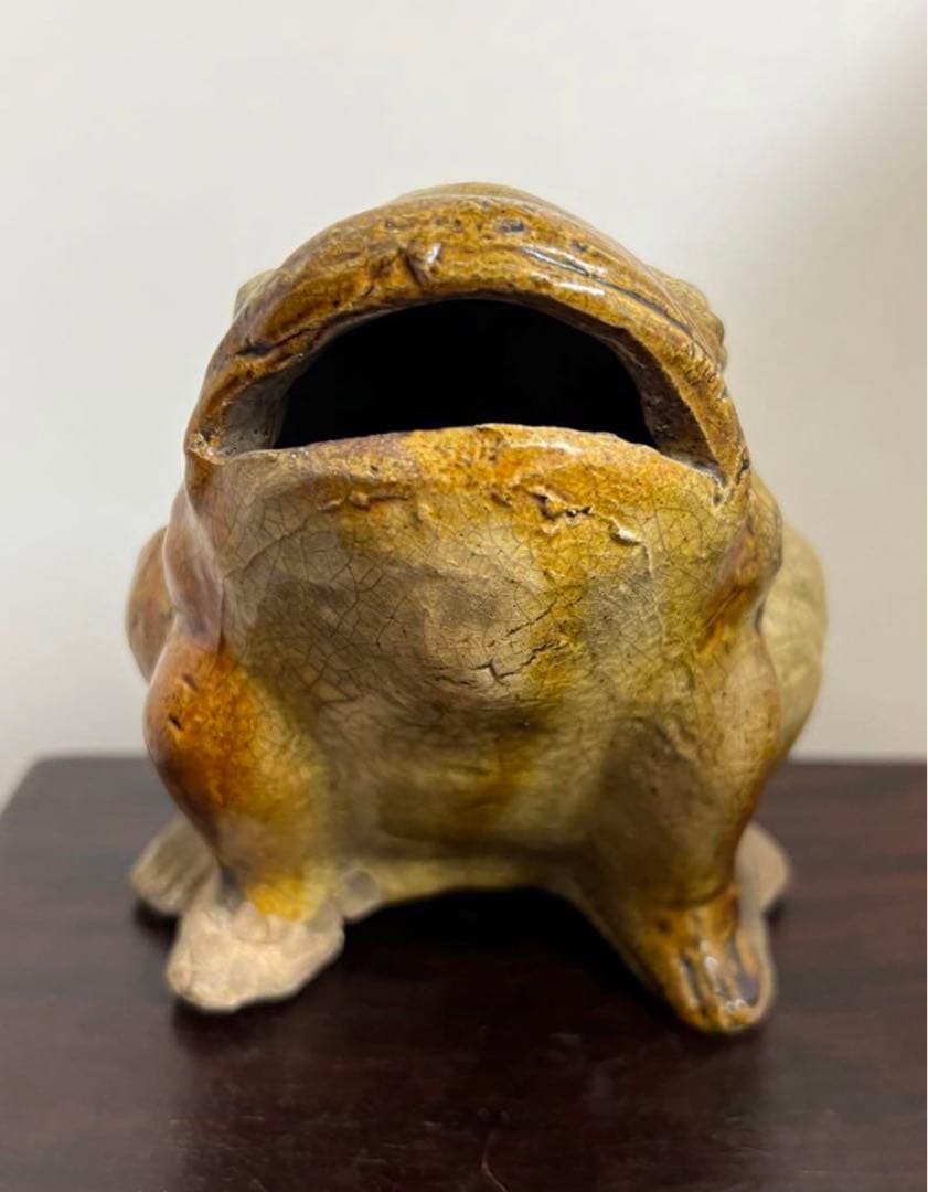 中国古美術　唐三彩　蛙　唐時代　置物y207