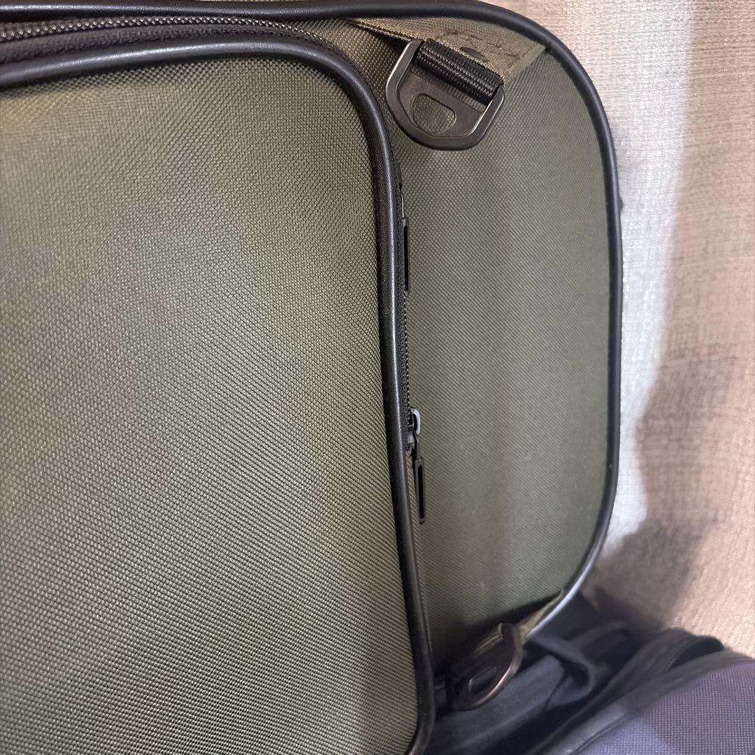 バイオリン　ケース　pedi (カタログより2.3kg)