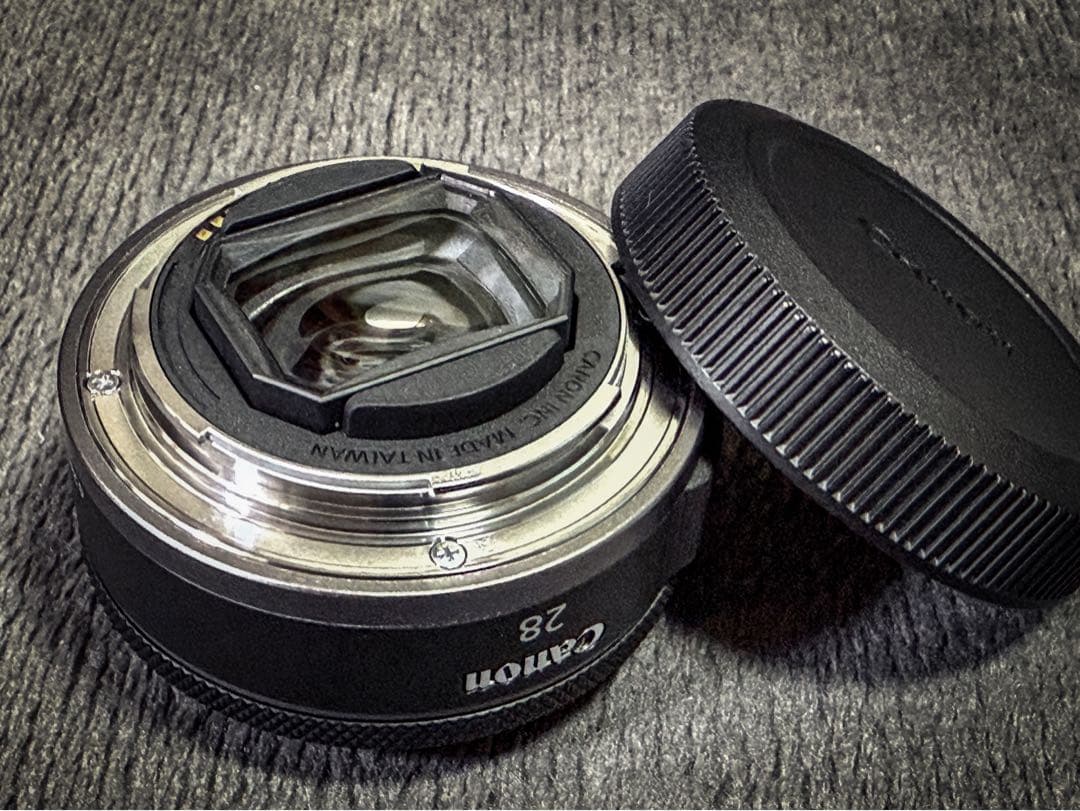 【美品/当日発送】Canon RF28mm f/2.8 STM