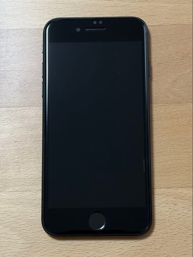 iPhone SE 第二世代 ブラック 64GB SIMフリー