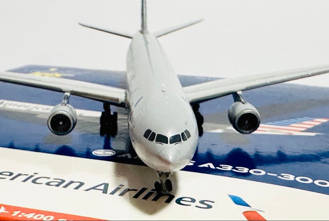 Gemini 1/400 A330-300 アメリカン航空