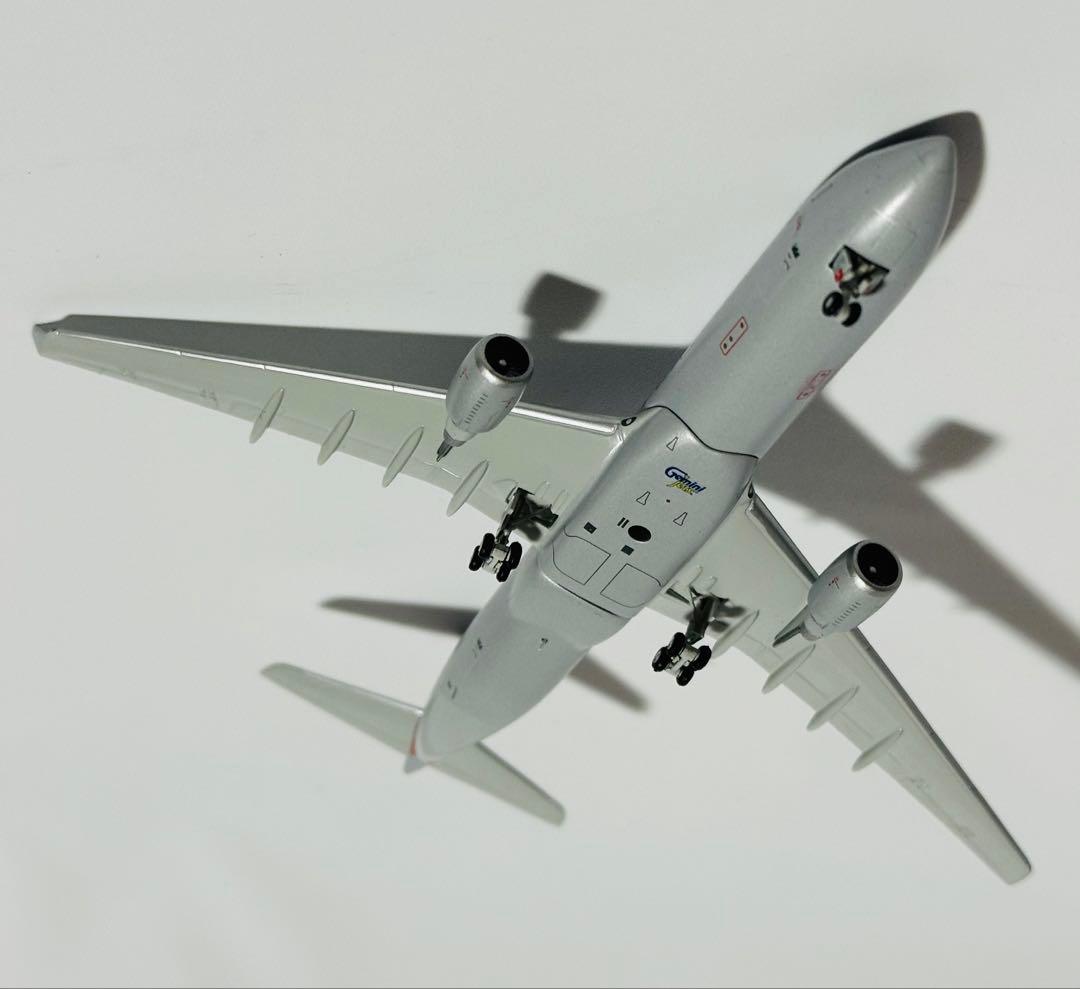 Gemini 1/400 A330-300 アメリカン航空