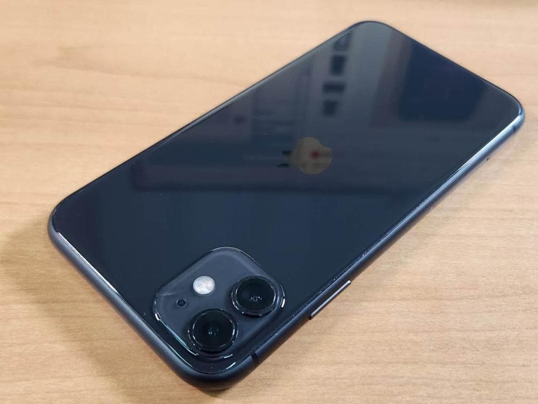 032300C iPhone 11 A2221 64GB ジャンク