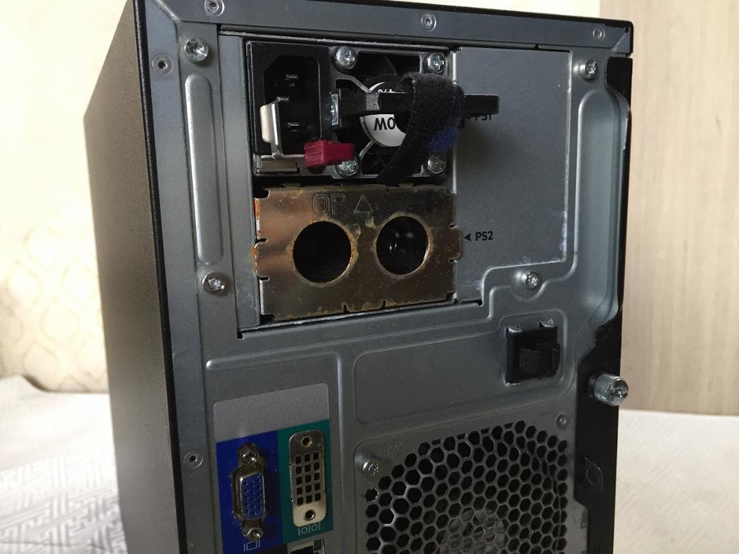 HPE ProLiant ML30 Gen10 サーバー　No2