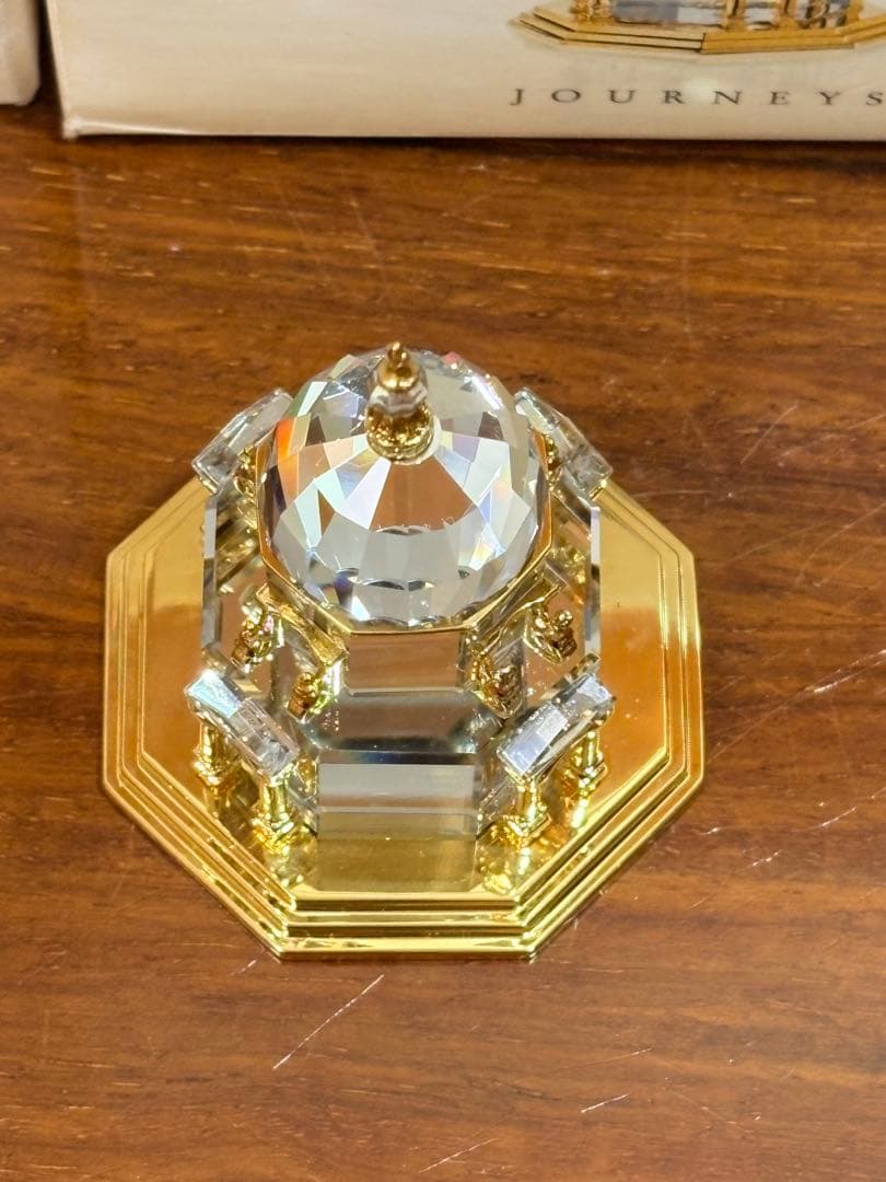 スワロフスキー【聖なるカテドラル】