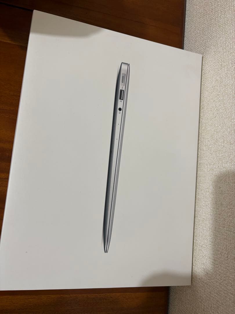 MacBook Air 2017 256GB ＆ Magic Mouse 2