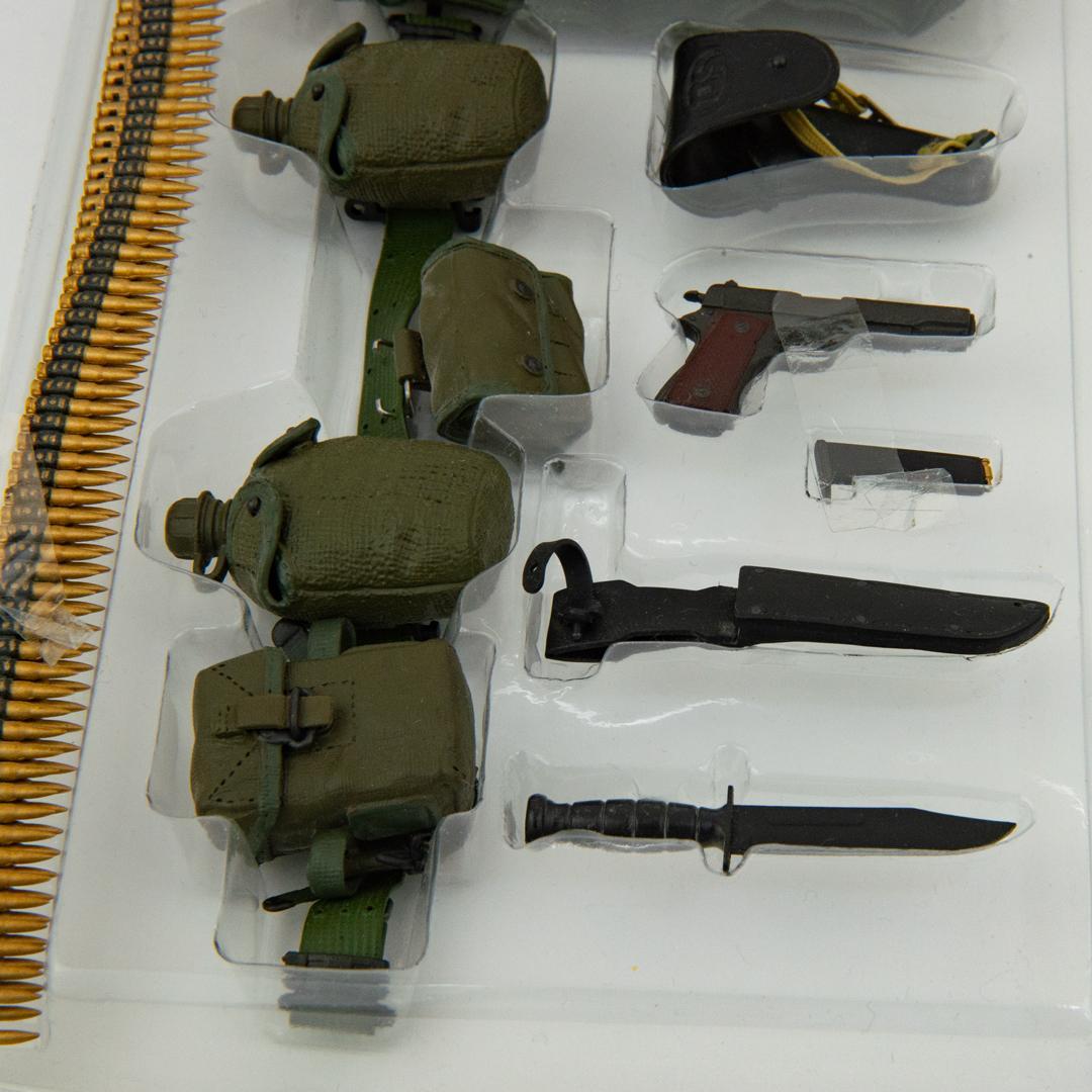 ドラゴンモデルズ　1/6ベトナム戦争アメリカ海兵隊アクションフィギュア　M60