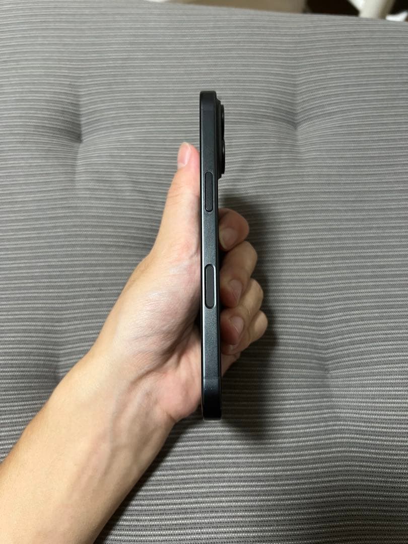 Apple iPhone 16 ブラック本体 本日最終日
