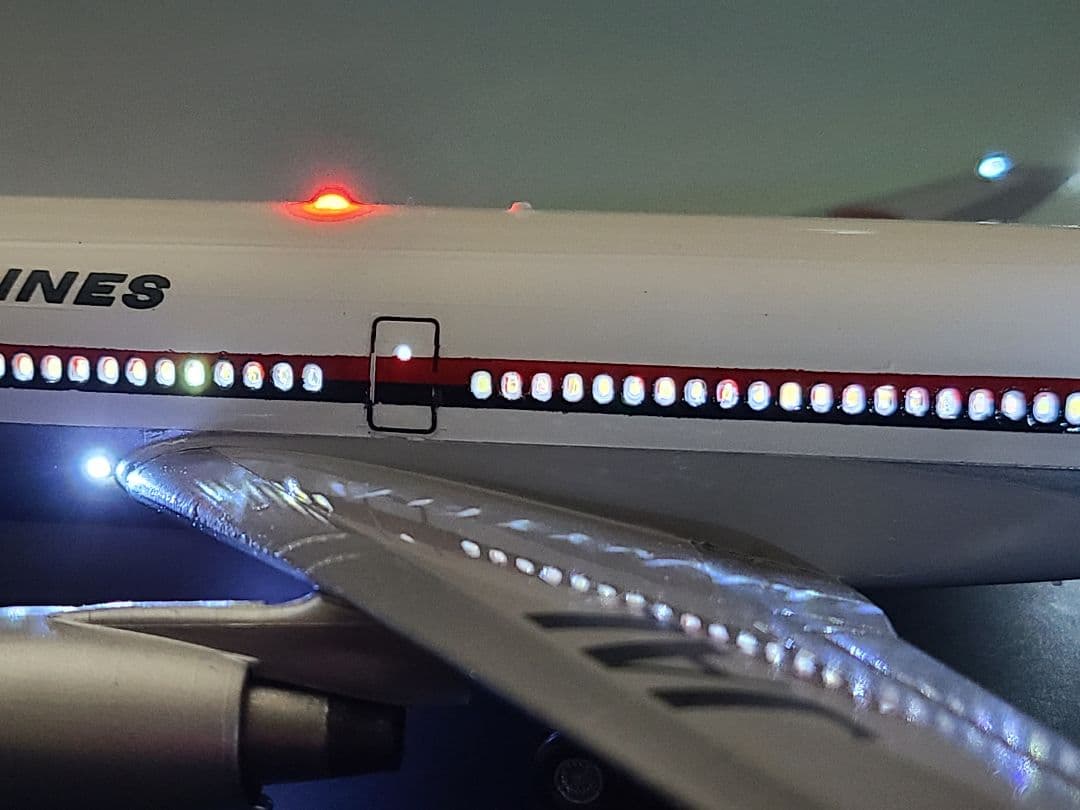 Thw JAL DC 10-40 LED仕様完成品