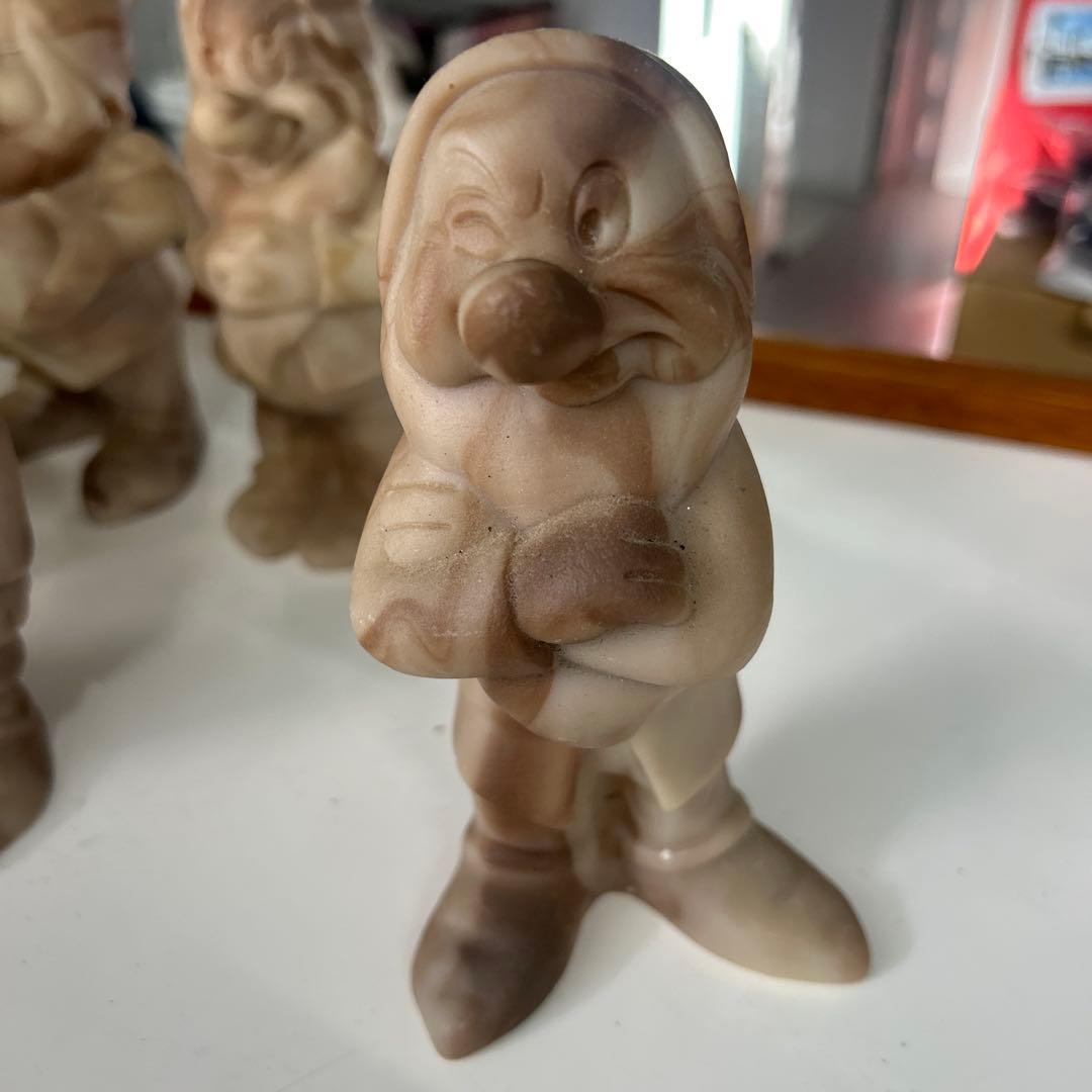 白雪姫と7人の小人　大理石風置物