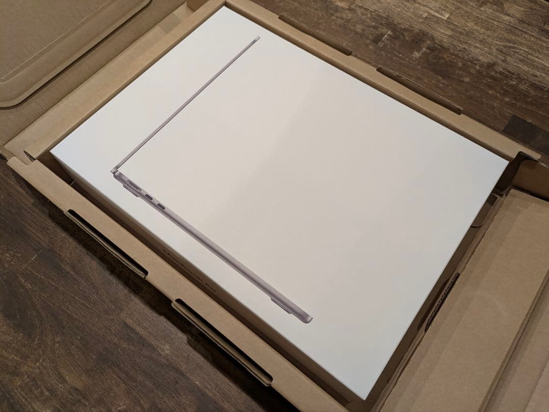 MacBook Air /13インチ、M3、2024【AppleCare期間内】