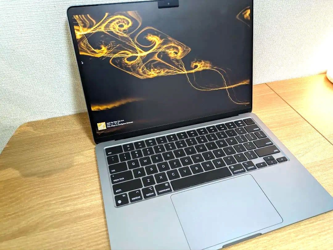 MacBook Air /13インチ、M3、2024【AppleCare期間内】