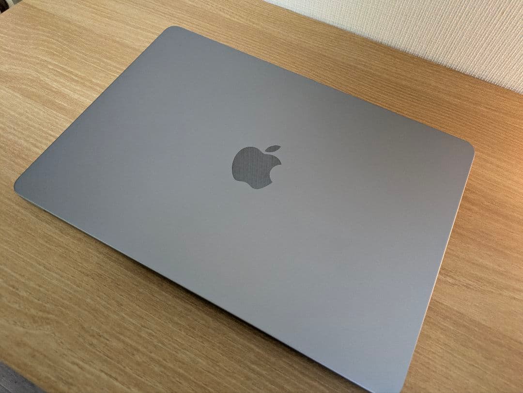 MacBook Air /13インチ、M3、2024【AppleCare期間内】