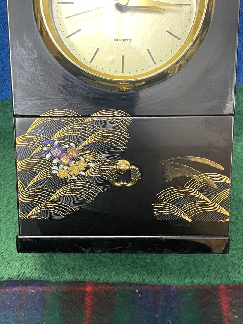 レトロ 置き時計 木製風 インテリア時計 棚付き 高さ29cm アンティーク調