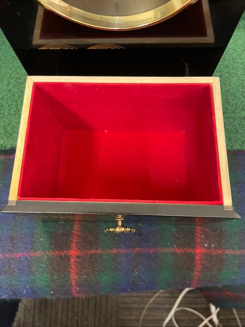 レトロ 置き時計 木製風 インテリア時計 棚付き 高さ29cm アンティーク調