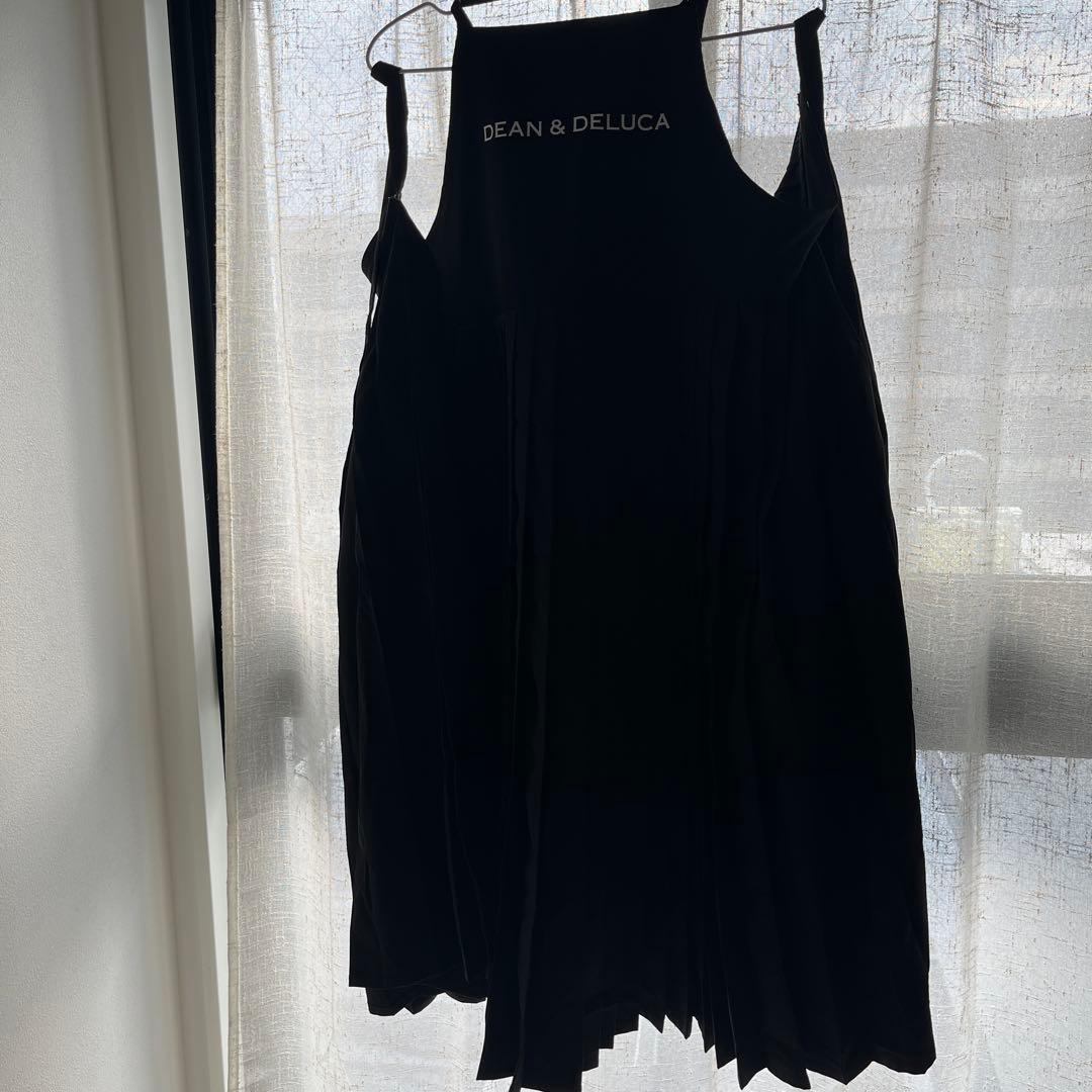 DEAN＆DELUCA×BEAMS COUTUREプリーツエプロンドレス
