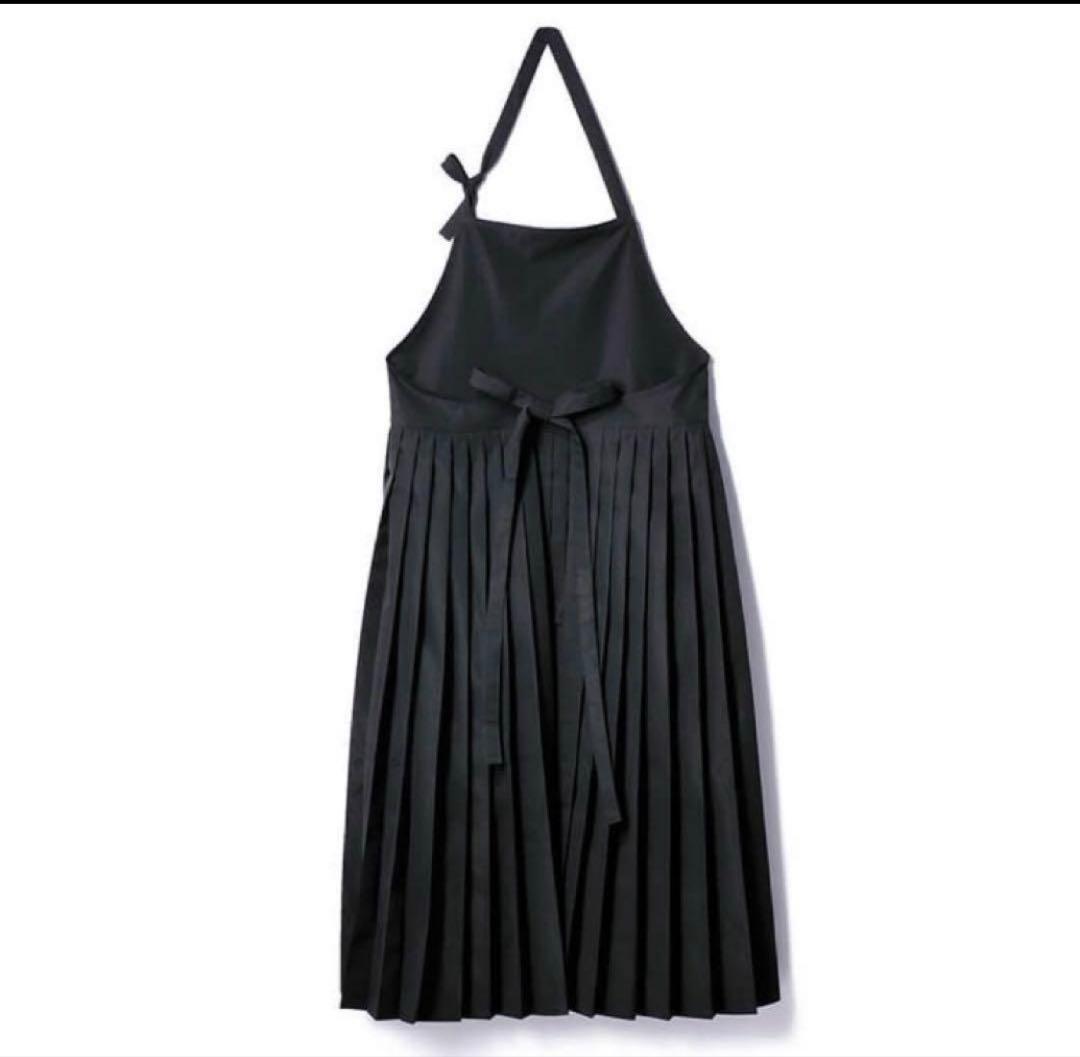 DEAN＆DELUCA×BEAMS COUTUREプリーツエプロンドレス