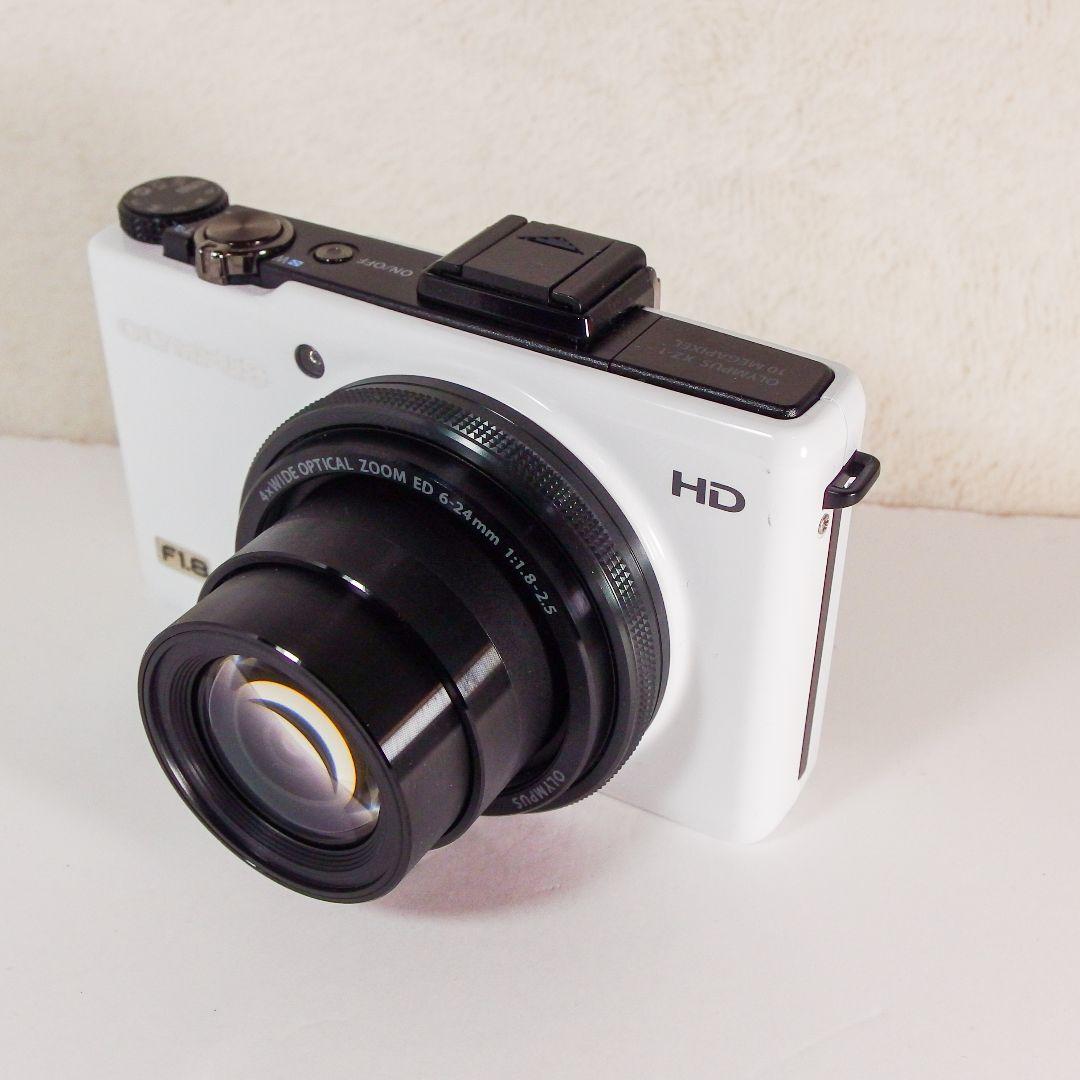 完動美品 オリンパス OLYMPUS XZ-1 ホワイト 動作確認済