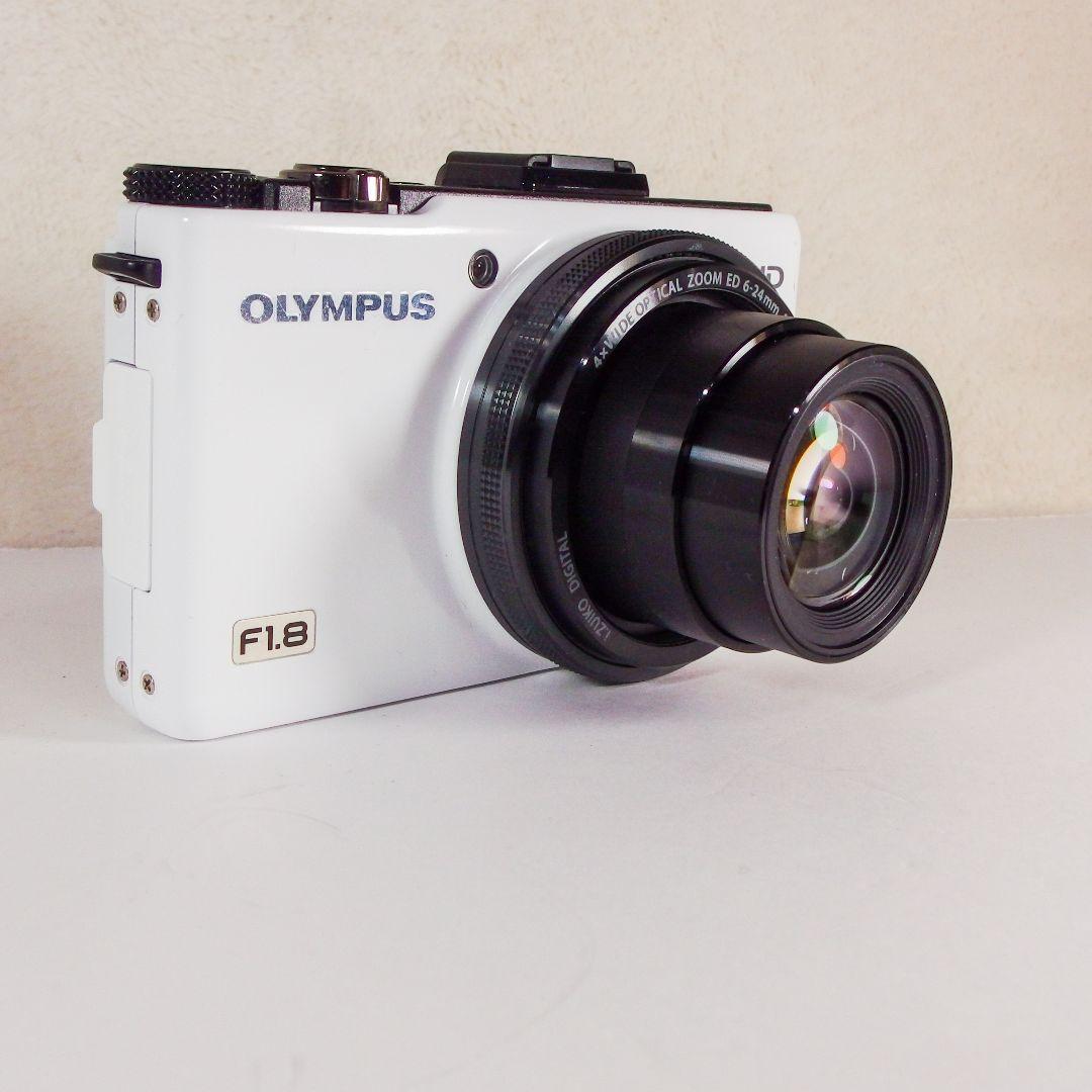 完動美品 オリンパス OLYMPUS XZ-1 ホワイト 動作確認済