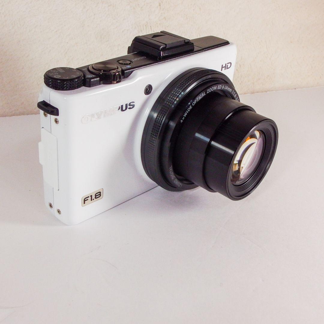 完動美品 オリンパス OLYMPUS XZ-1 ホワイト 動作確認済