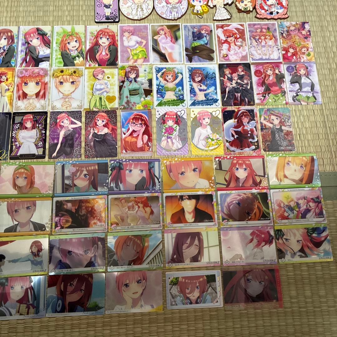 五等分の花嫁　缶バッジ　ラバスト　カード　アクリルスタンド　など　まとめ　現状品
