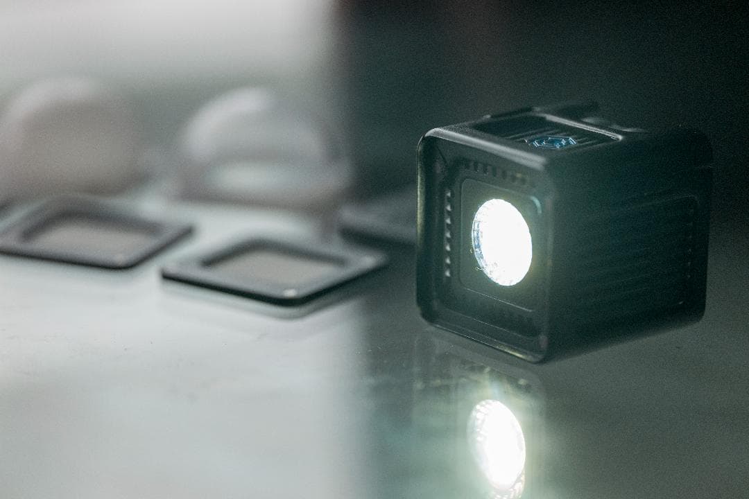 防水照明 LUME CUBE 1500ルーメン