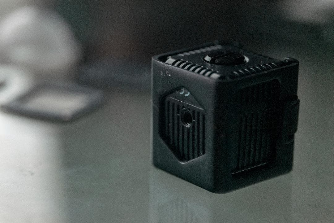 防水照明 LUME CUBE 1500ルーメン