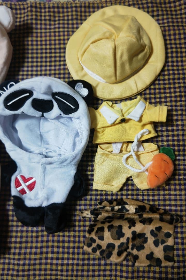 2PM ジュノ　20センチ ドール イップニ　洋服6点セット