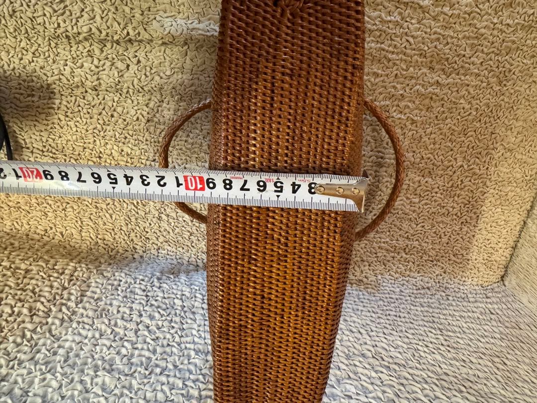 ブラウン かごバッグ 波型デザイン