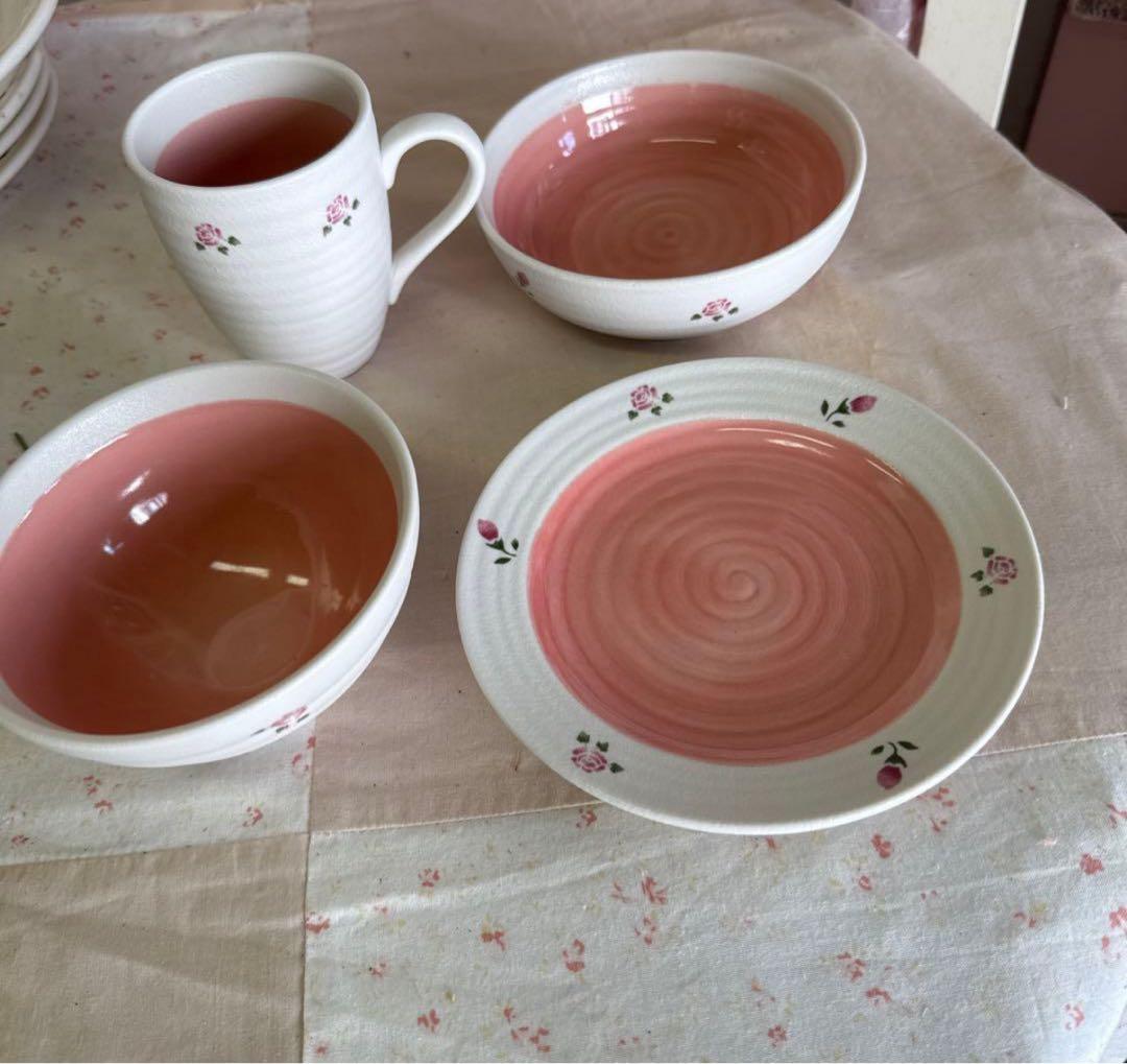 マニーローズツートンローズ ラ・プティ・ロザリエ 花柄陶器食器セット