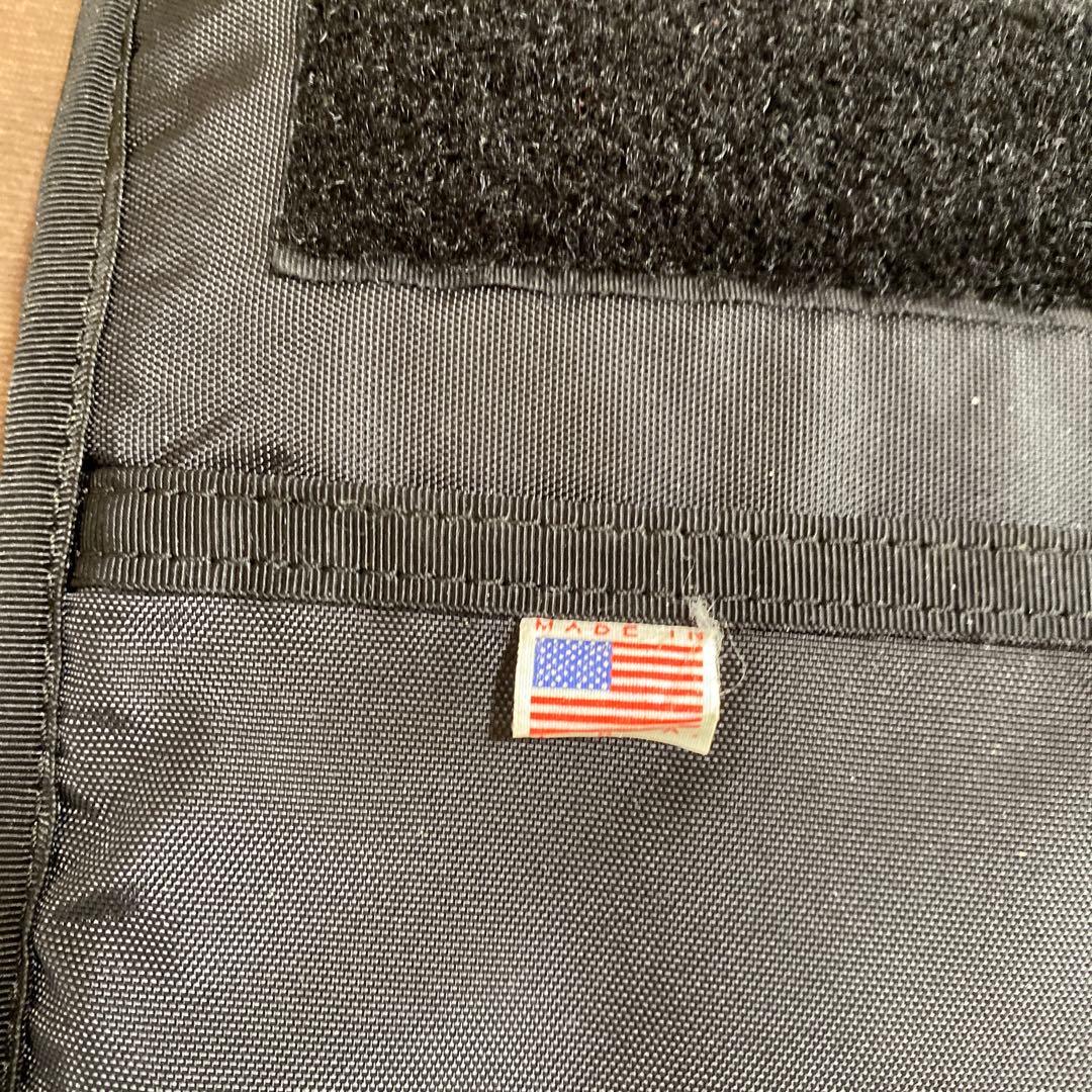 ブリーフィング　ブラック ナイロン ノートPCケース