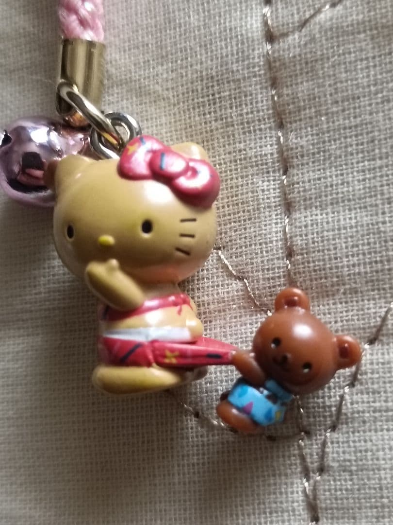 超希少品！ご当地キティ 日焼けキティ 夏休み海バージョン根付け ストラップ
