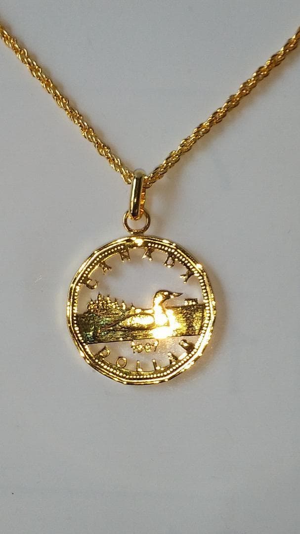 カナダ ルーニー カットアウト ペンダントトップ  金鍍金仕上 新品