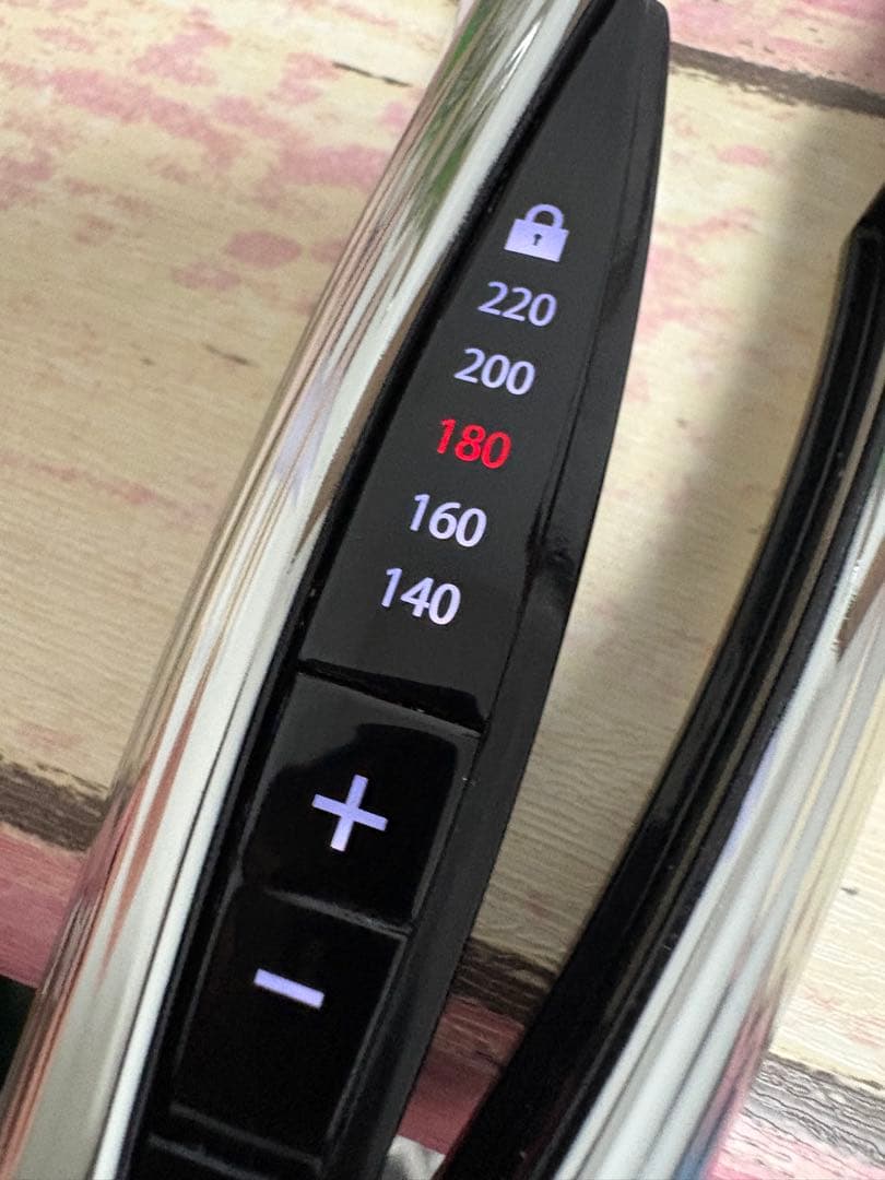 ReFa（リファ）ビューティックストレートアイロン ／ホワイト