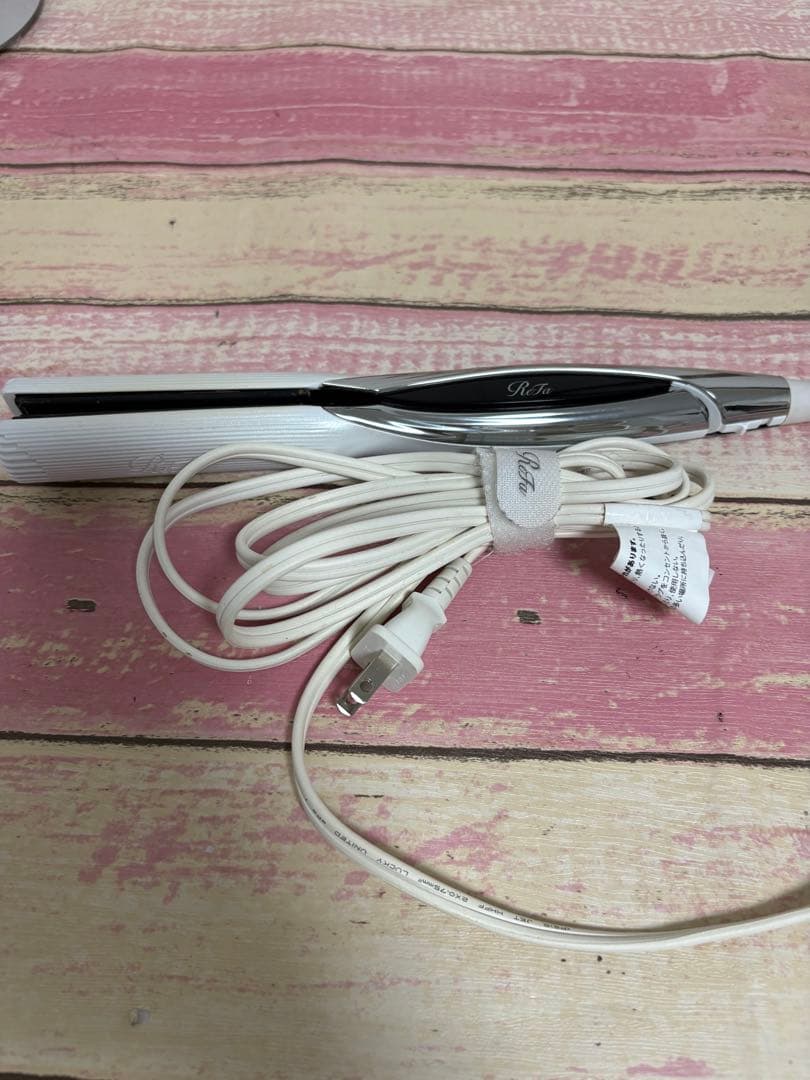 ReFa（リファ）ビューティックストレートアイロン ／ホワイト