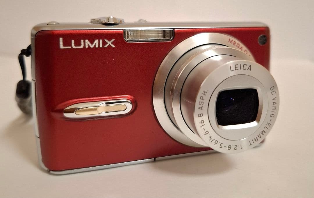 [準美品]パナソニック Panasonic DMC-FX7 コンデジ