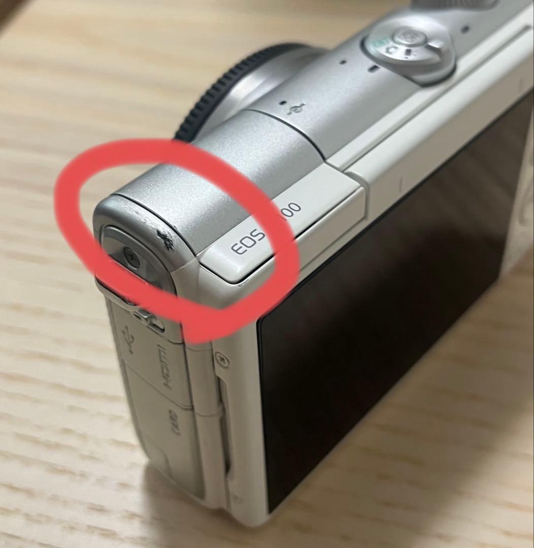 【期間限定値下げ！！】Canon EOS M100 ミラーレス一眼 ホワイト