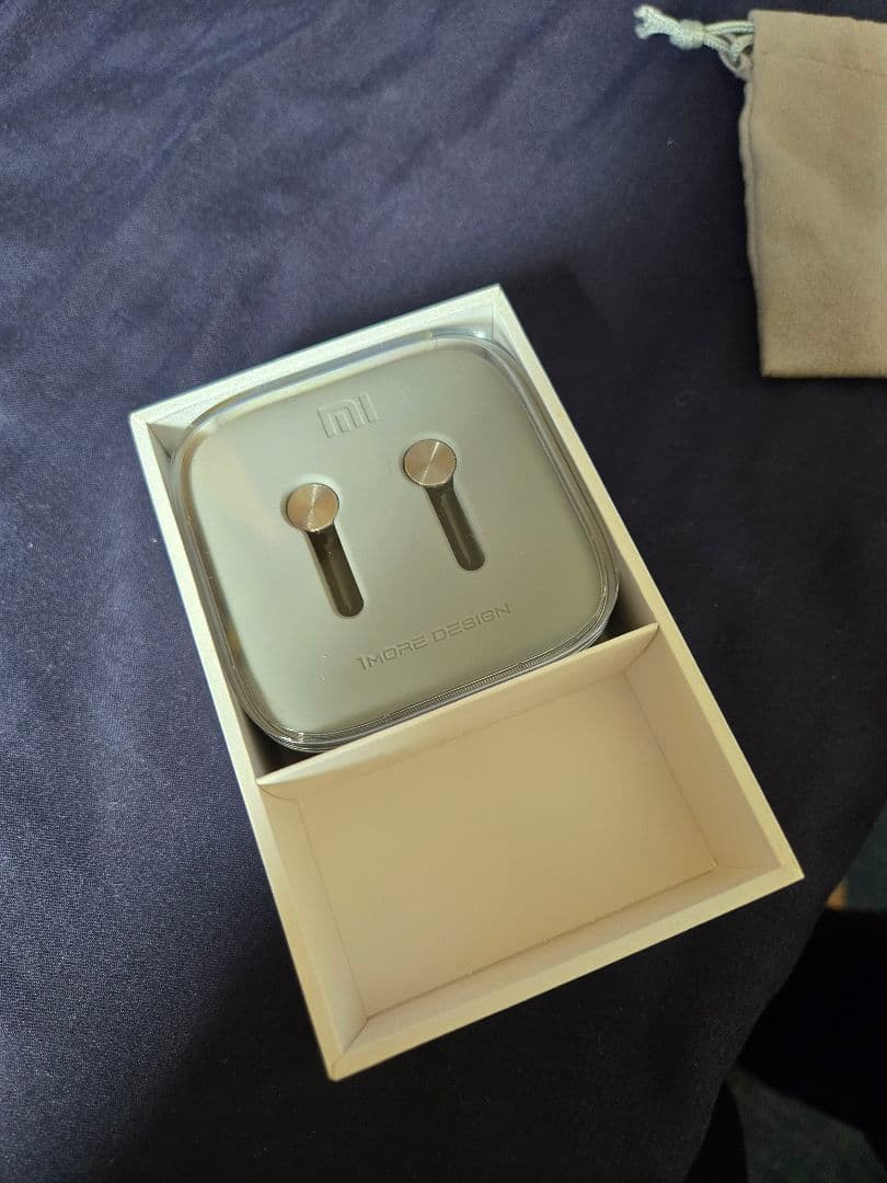 Xiaomi イヤホン Mi In-Ear Headphones Pro HD