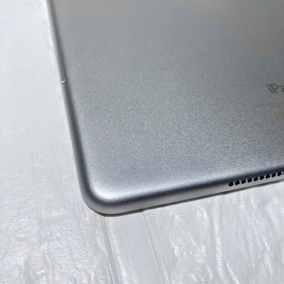 iPad Air2 32GB セラー セルラーモデル au UQモバイル グレー