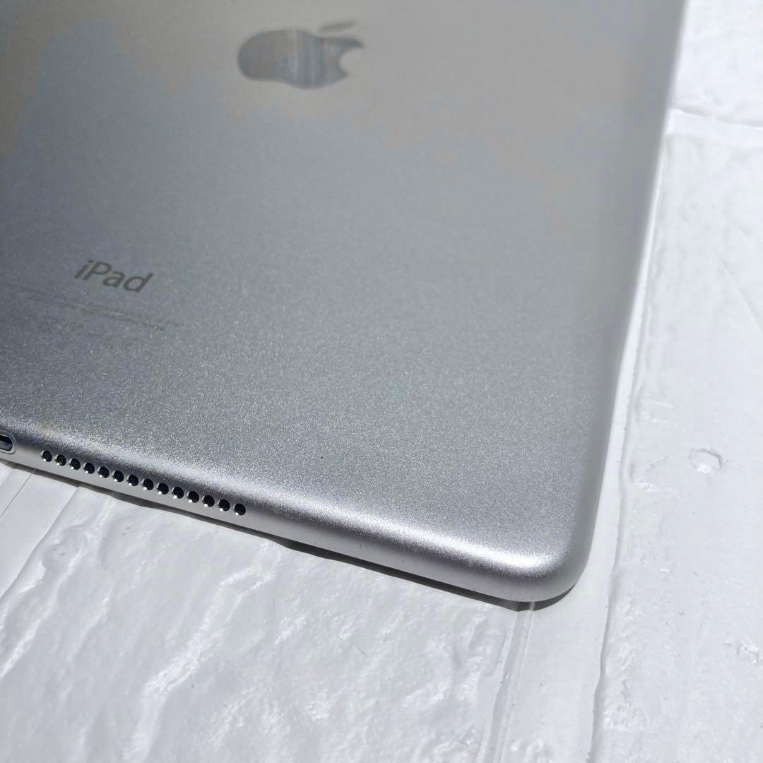iPad Air2 32GB セラー セルラーモデル au UQモバイル グレー