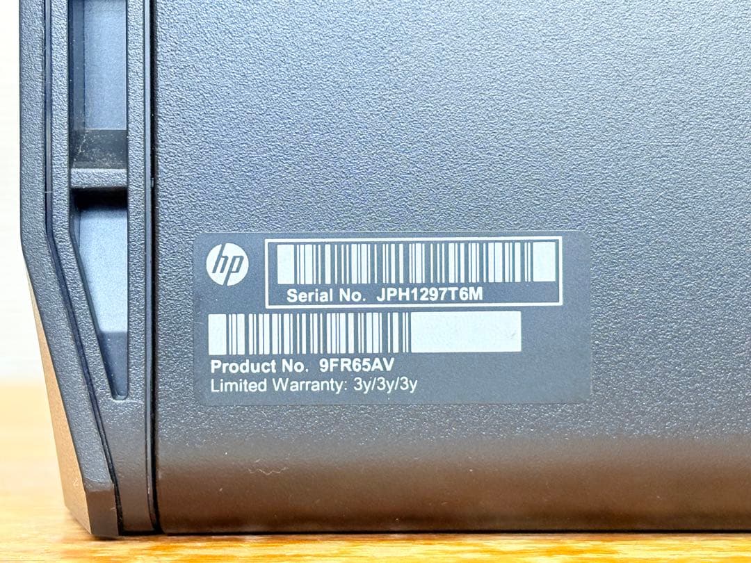 ベアボーン状態のHP Z2 Tower G5 （Xeon W-1250付き）