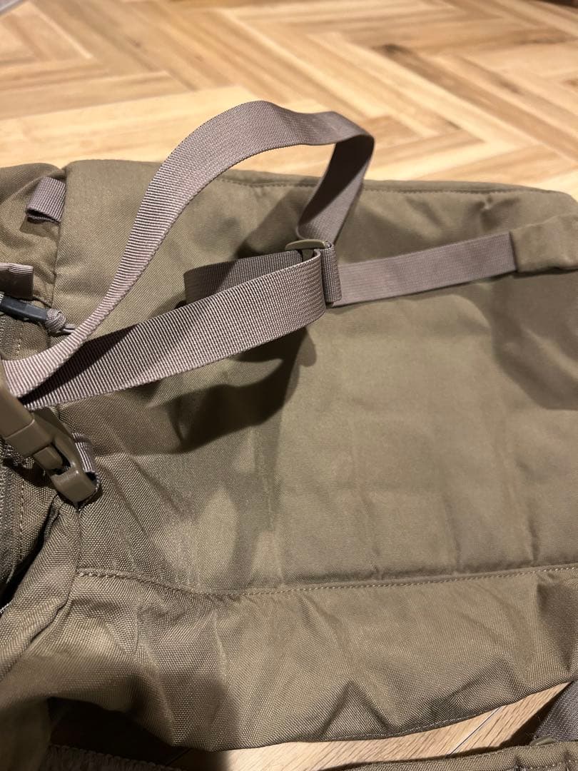 ヘリコンテックス　ショルダーバッグ ポーチ付き